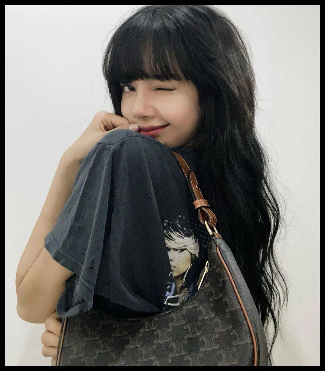 Jackie|70年都不过时的腋下包，全网icon都在背！