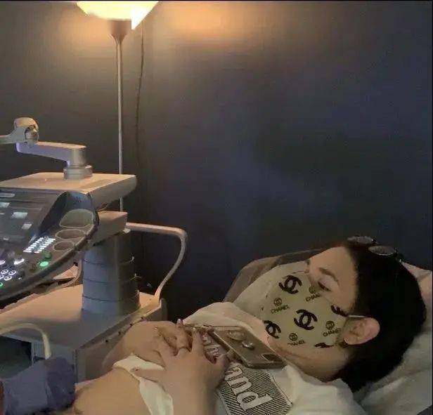 18岁男孩成功受孕（Mikey Chanel）