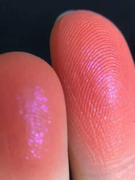 蒙淇淇|20块钱就能买到的绝美腮红？我不信！