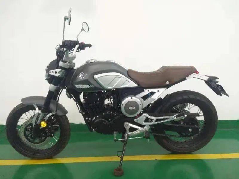 嘉陵又要出新车?250复古抢先曝光