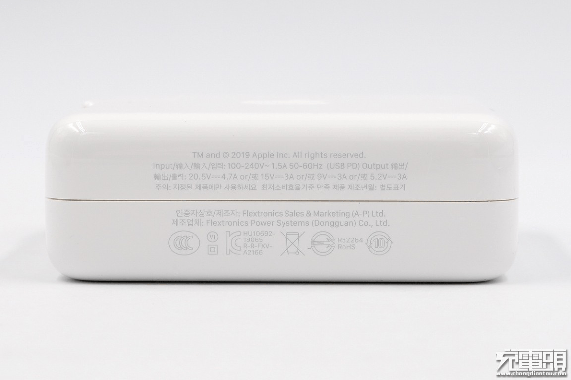 MacBook|从MacBook支持USB-C口充电看苹果笔记本电脑标配充电器发展史