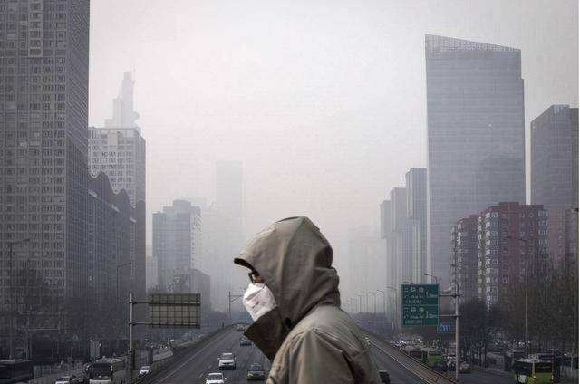 多地被雾霾天气笼罩,冬天本来污染会稳定下来,为何反而更严重?