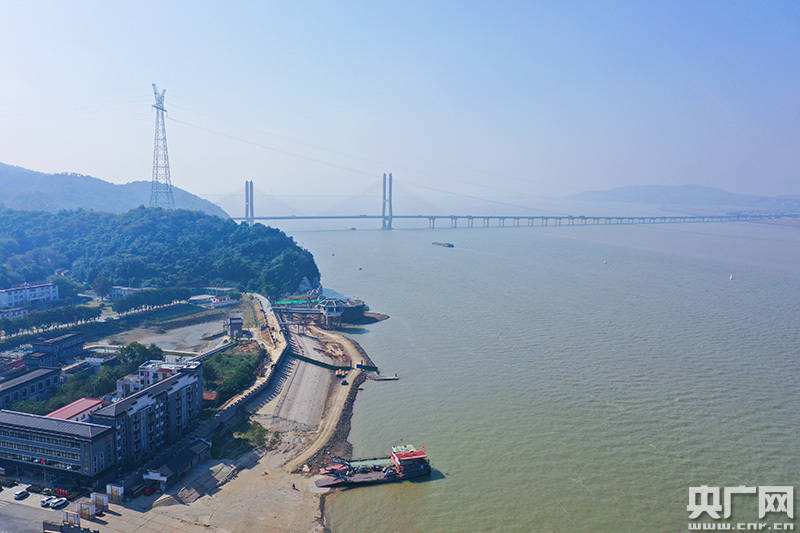 【共舞长江经济带·看高质量发展】江湖汇聚岸线美