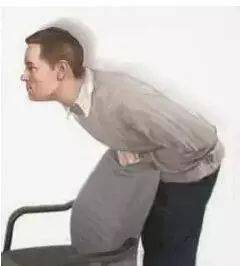 孩子|智商倒退成1岁,那些喂养孩子导致的悲剧……?心痛!3岁宝宝被如此哄逗后