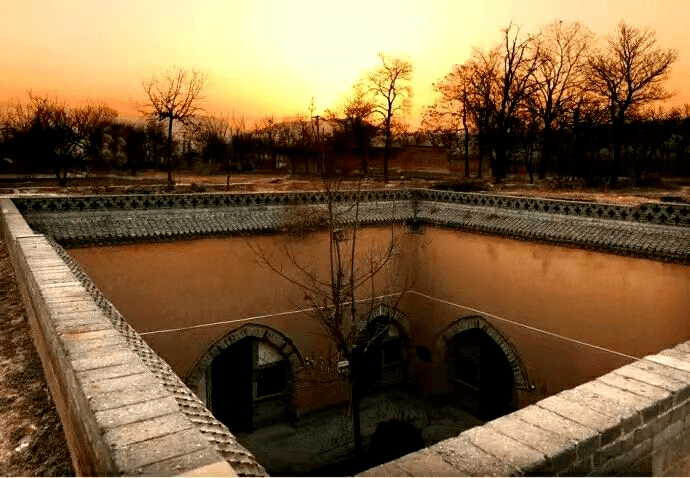 中国著名的地坑院在哪里 b6c136b69682473db9657f98937e0d25.png