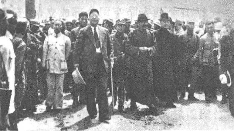 1924年至1927年,中国大地上爆发了一场以推翻帝国主义和北洋军阀在