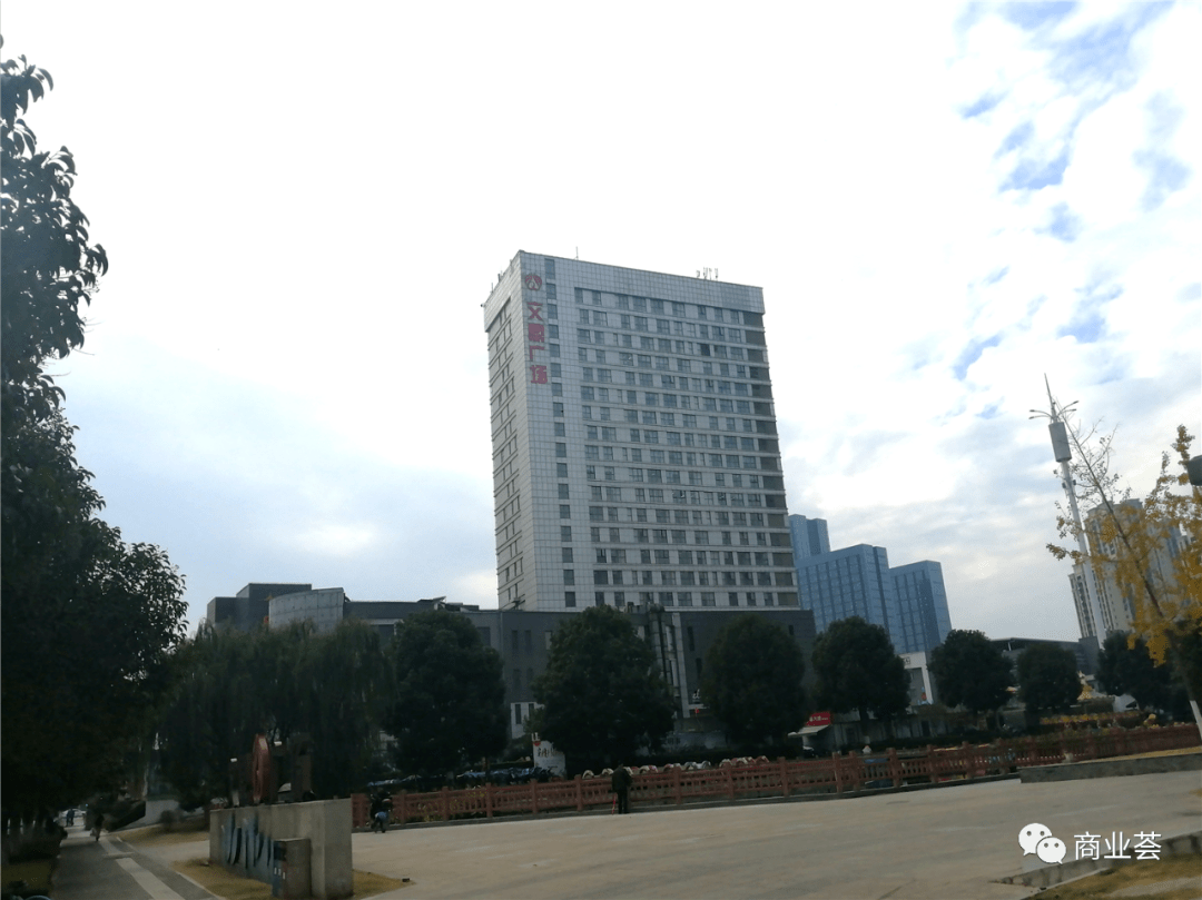 经济总量多少是1线超市_正常子线长度是多少(2)