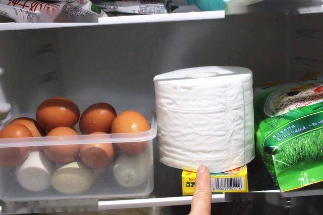 冬季食物储存箱 b0ada92e14554245b3ecf3978b28388a.jpeg