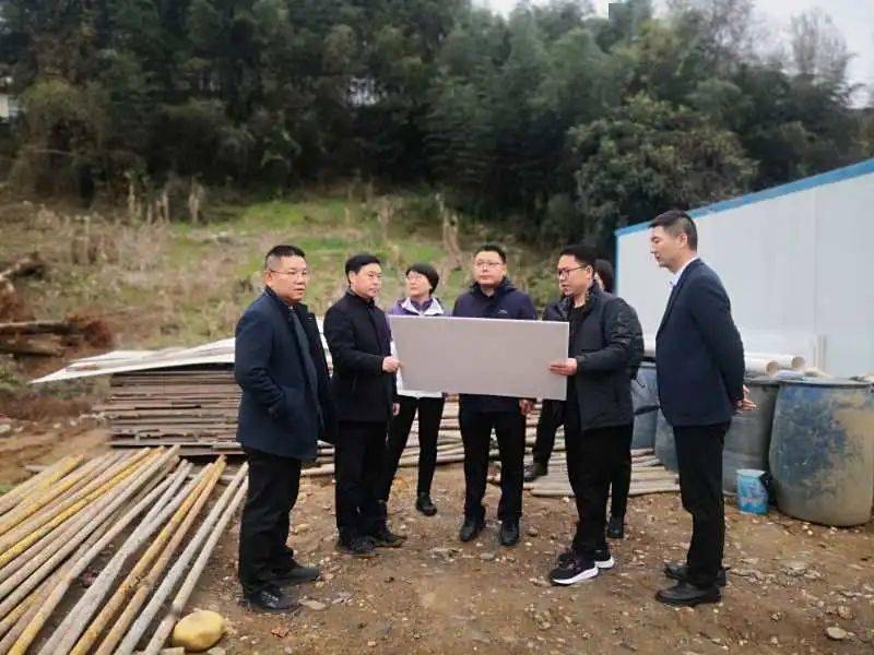 【关注】范传斌调研城东新区项目建设推进情况