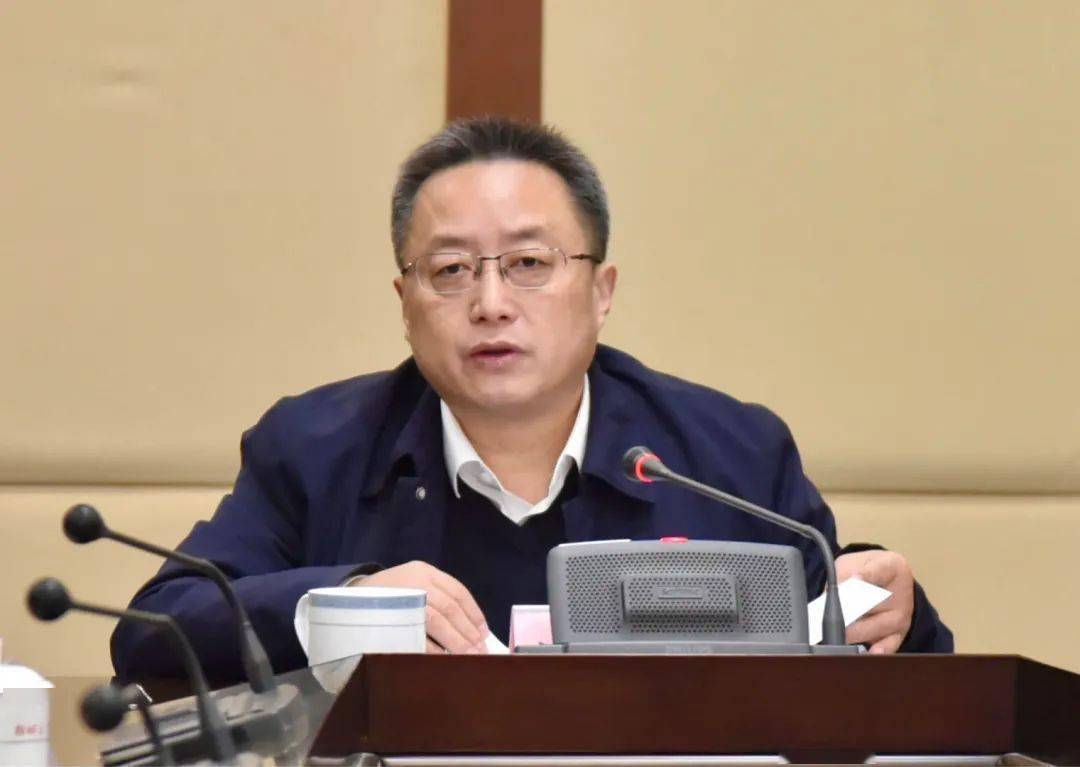 做大经济总量的要求_做大做强图片(3)