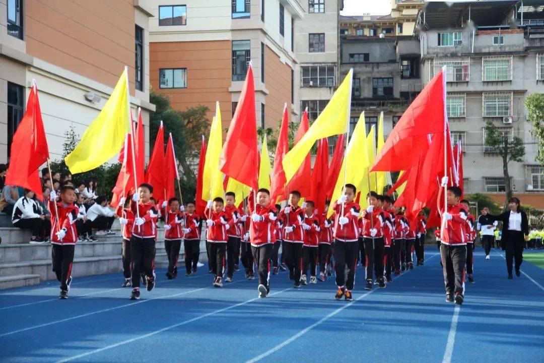 【微时光】邀您观看明溪县实验小学第二届体育健康节暨第四十二届校园
