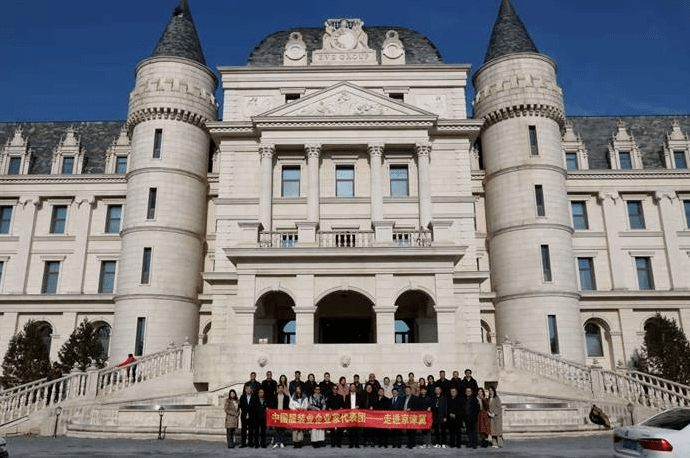 陈堡2020GDP_近十年中国gdp数据图