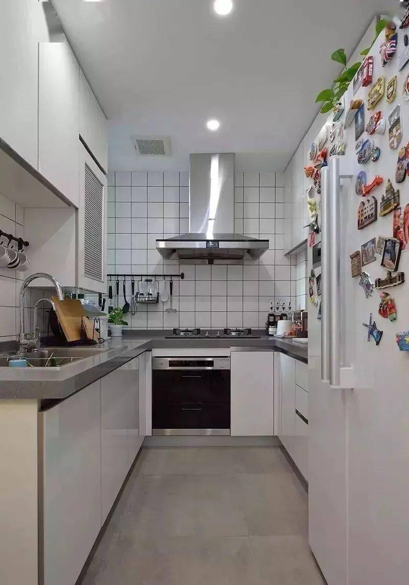 厨房设计布局小户型简单 079d277c59054829a8325681762b6867.jpeg