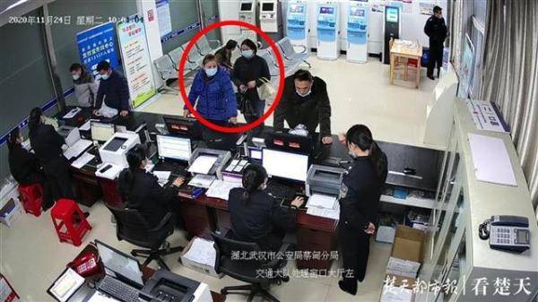 全国姓王的有多少人口_姓王俊凯的人有多少