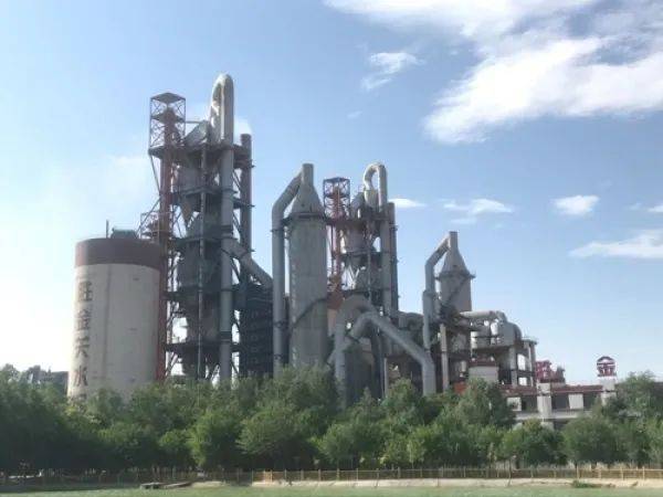 煤粉|中国科学院工程热物理研究所在水泥窑炉低氮脱硝技术研发中获进展