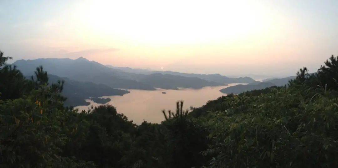 河源紫金县武顿山河源连平县黄牛石日出河源万绿湖日落河源缺牙山日出