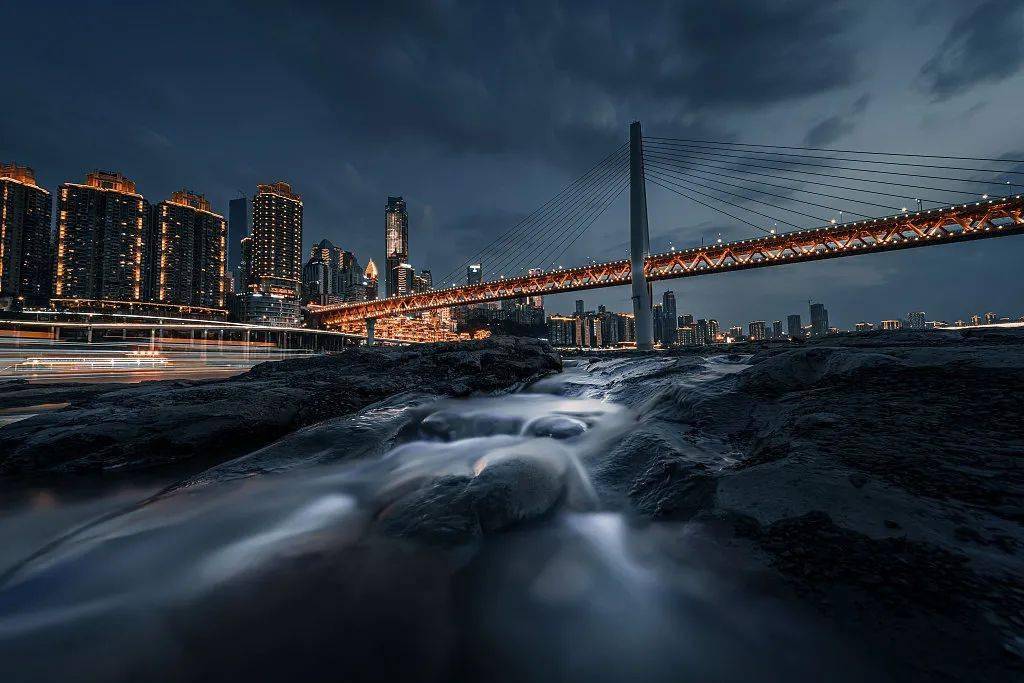 沧元gdp_中国gdp增长图(3)