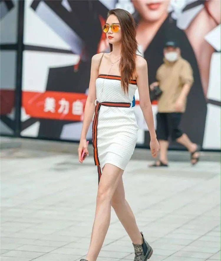 2020女孩长相排名_2020年“重庆小姐”冠军出炉!长相酷似混血儿!