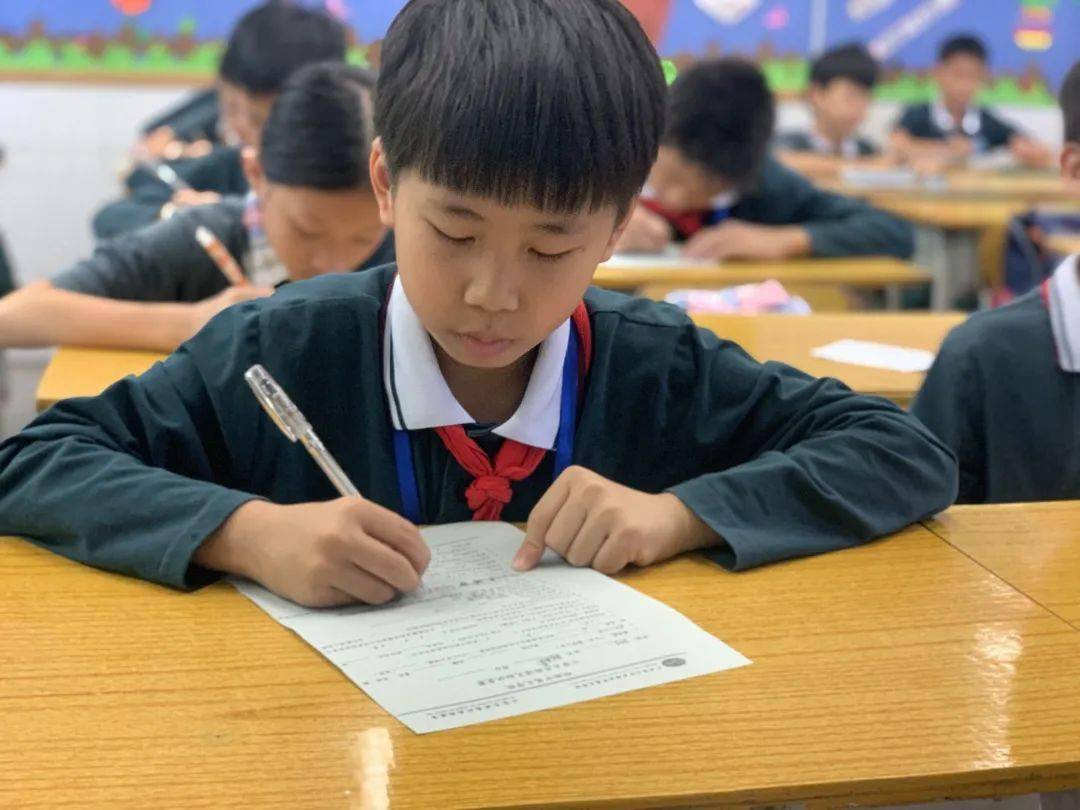 成语什么充美_成语故事简笔画