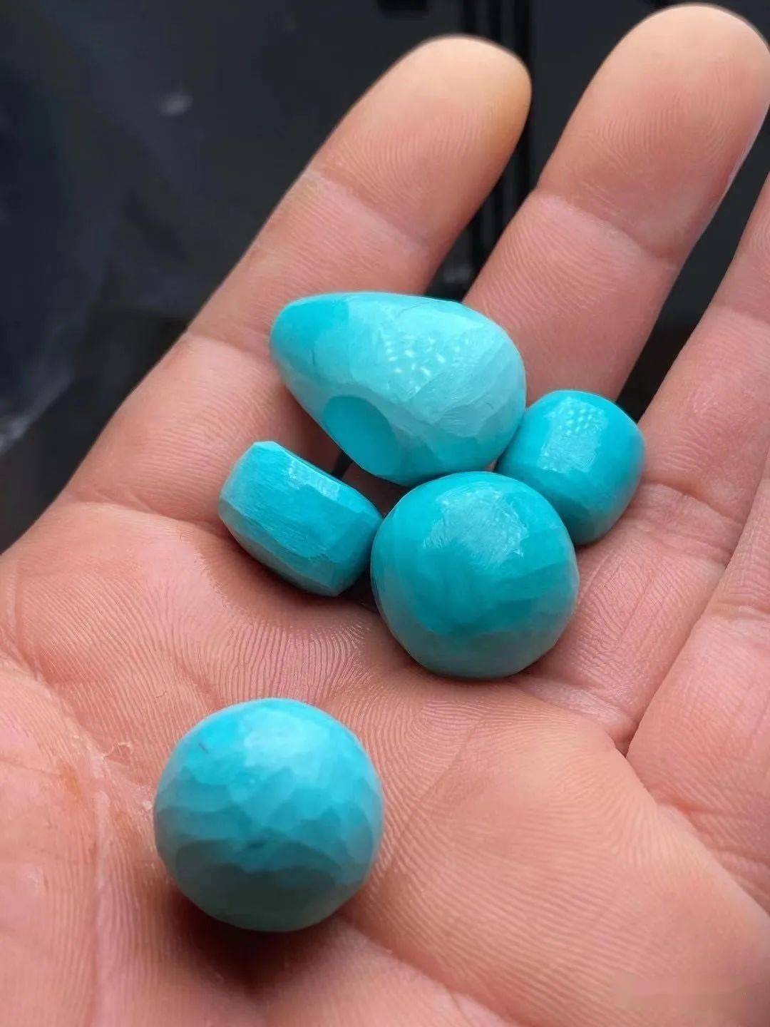 绿松石辨别是否优化的六个简易方法