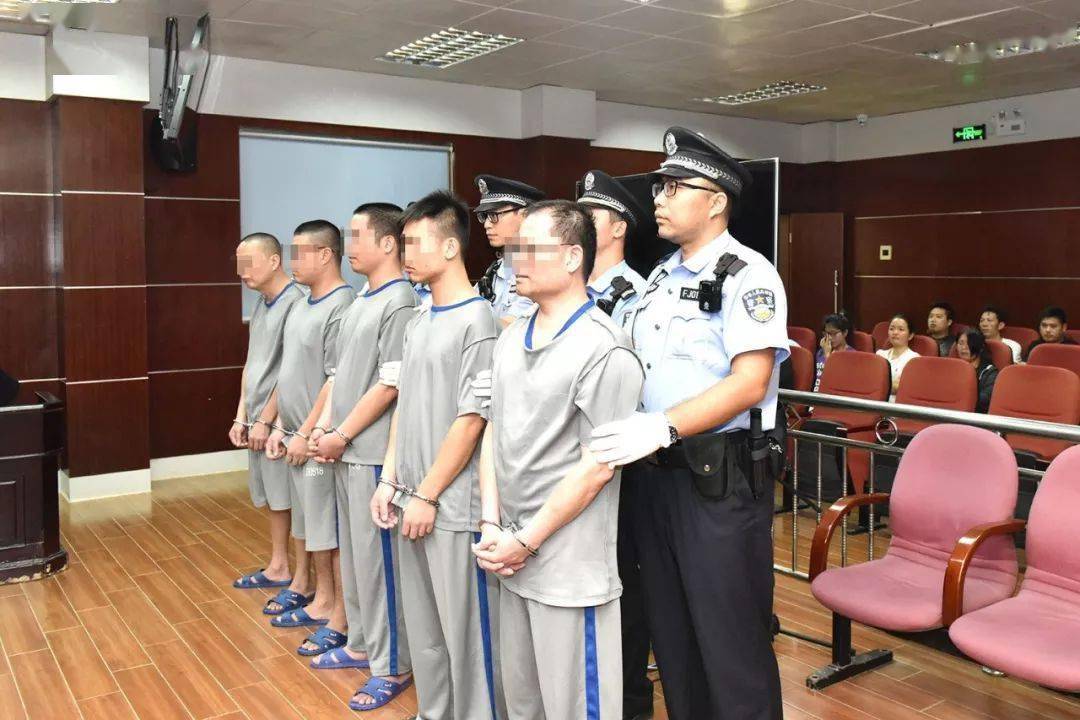 5名恶势力犯罪集团成员领刑 斗门对 涉黑恶行为 重拳频出,不遗余力