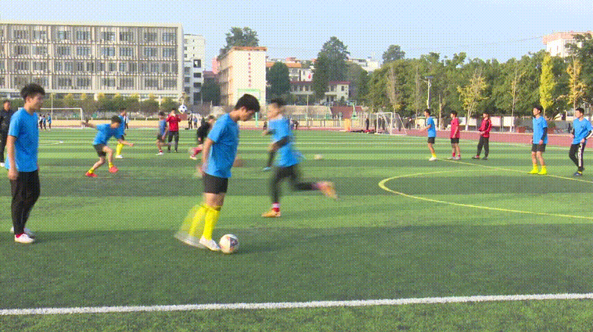 广州体育学院足球学院与黄坑中学共建国家级校园足球示范校