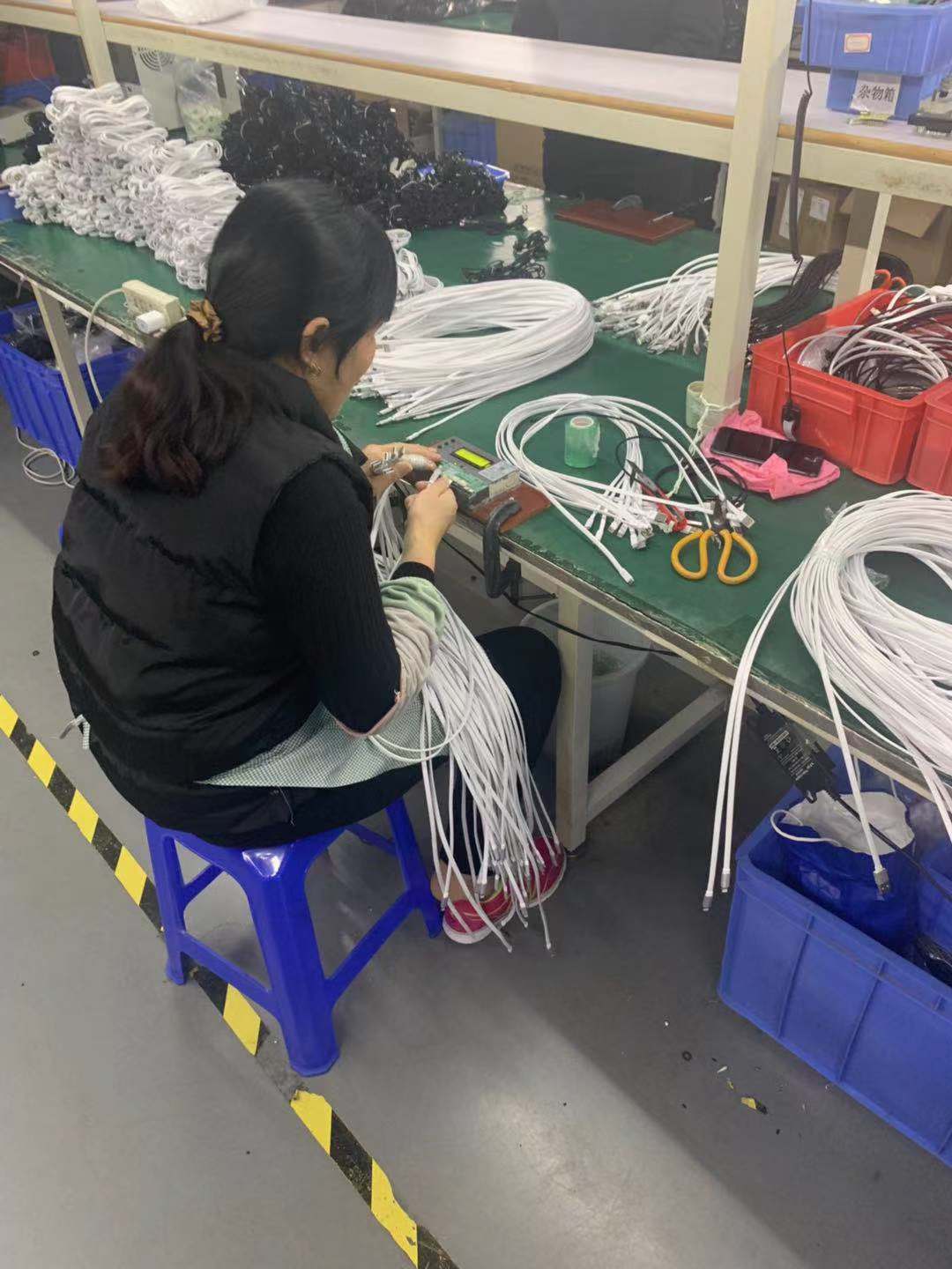 疫情|消费电子配件外贸订单激增背后：有机硅暴涨芯片紧供应疫情下工厂行情分化