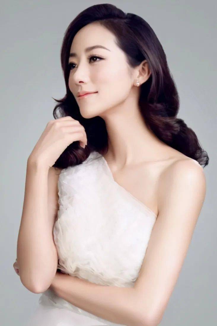 中国大陆10位高人气漂亮女星,个个都清纯,美丽,你最喜欢谁?