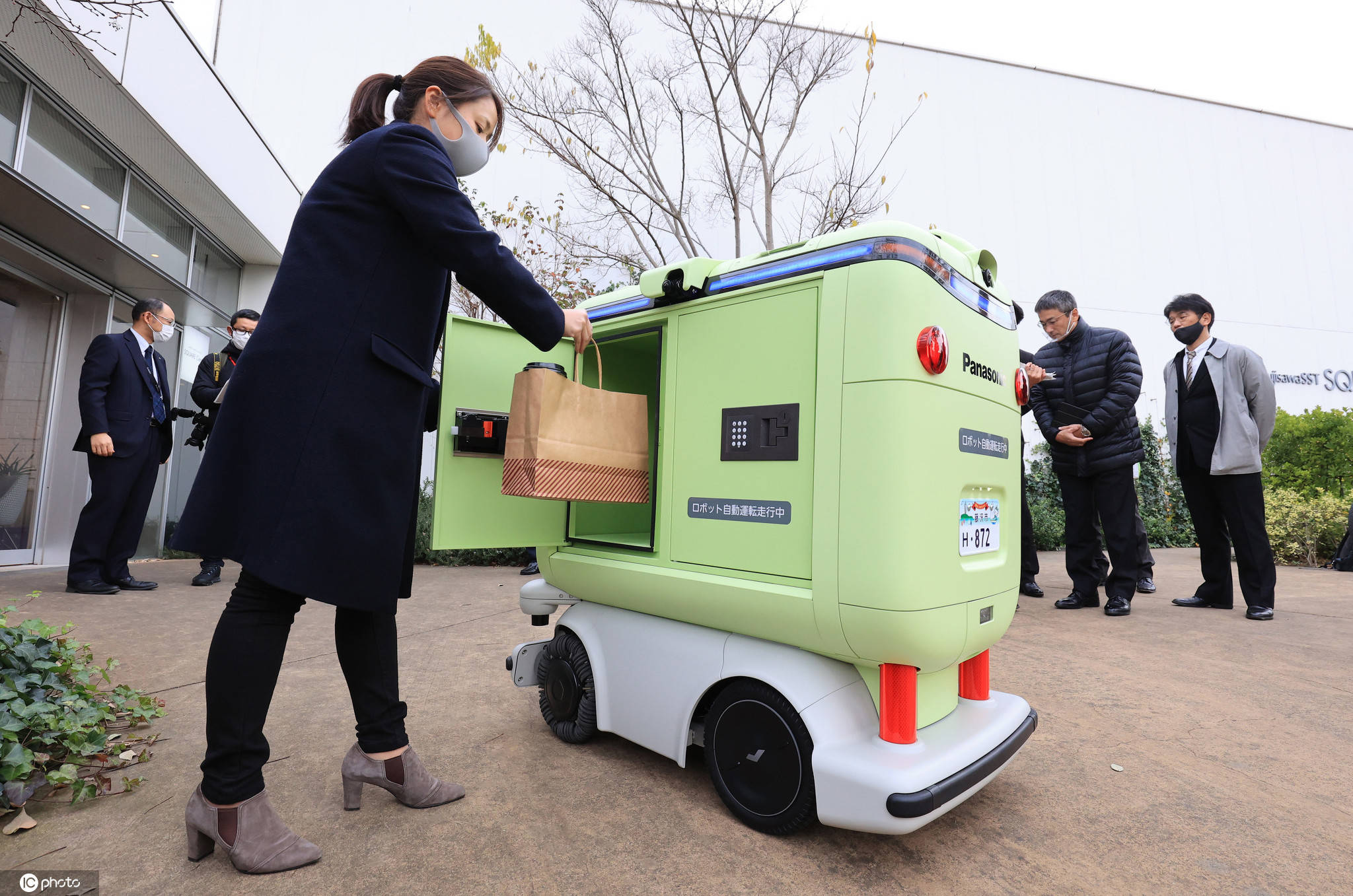 机器人|日本快递员面临失业？松下在东京测试快递机器人