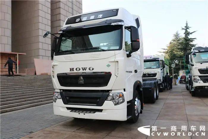 牵引车排行_解放、重汽占据1/2市场徐工升前八北奔领涨11月牵引车排行丨头条