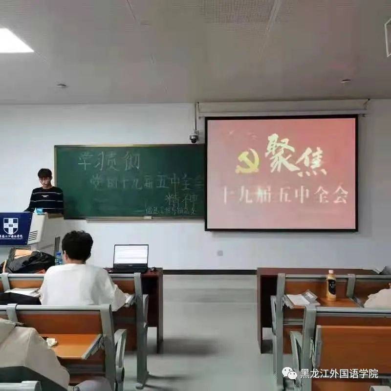 f854eb1c17424a3398775591a18ae08b.jpeg