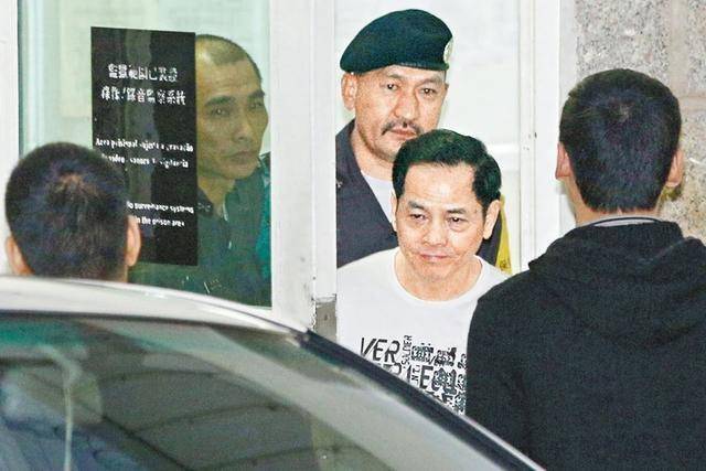 据媒体报道,尹国驹在狱中每年都在申请假释,但都