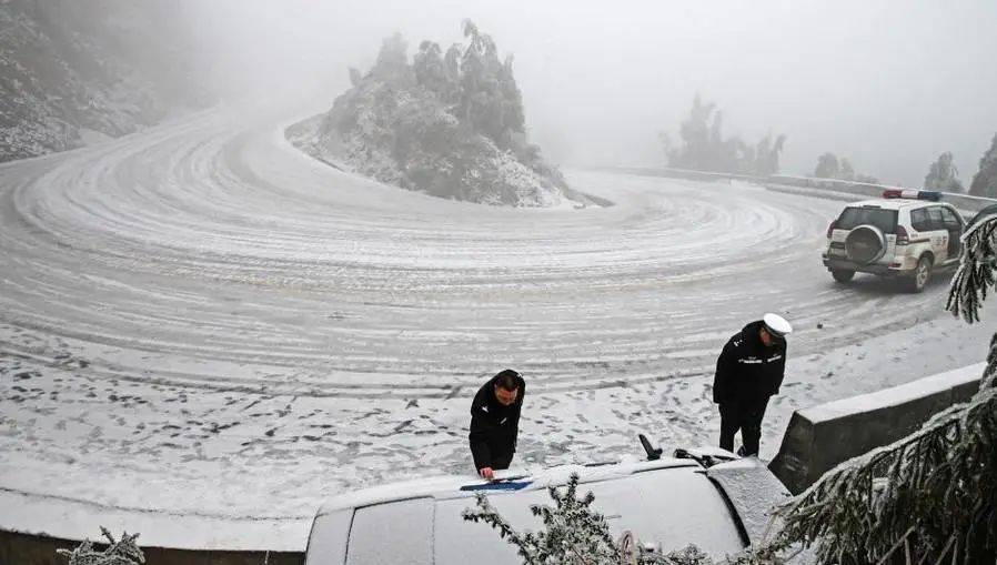 冻雨,凝冻,道路结冰,在黔东南出行需要注意这些…_天气实况