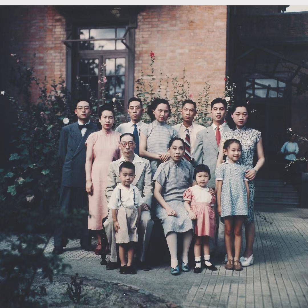 星际迷航| 南方公园中文维基| Fandom, image size:1080x1080