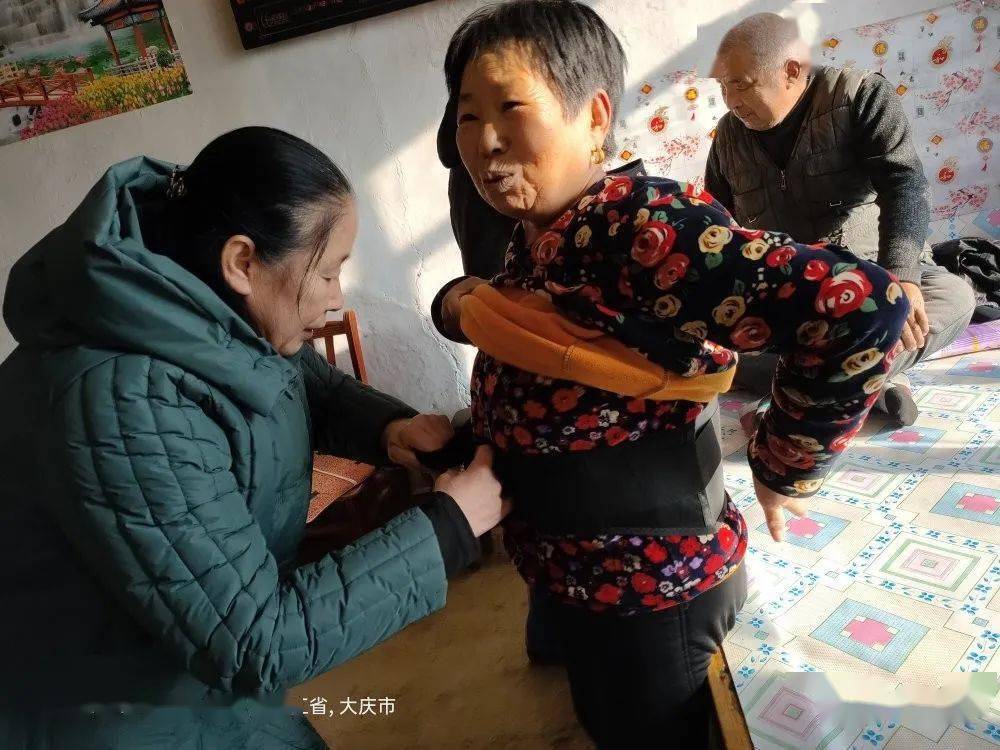 送爱心 送温暖 服务肇州行