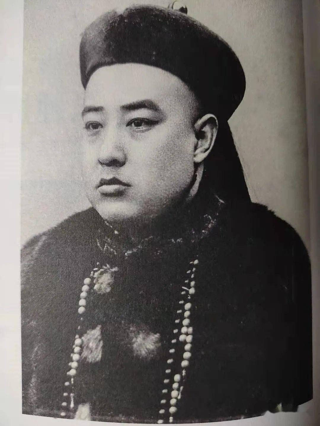 载振,字育周庆亲王奕劻长子,1901年加封贝子衔,农事试验场发起人