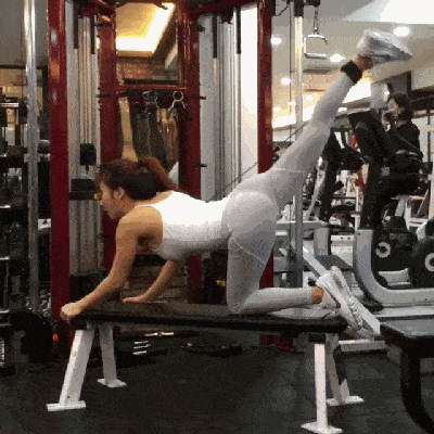 f1699efe66204ca699041fb53f05741d.gif