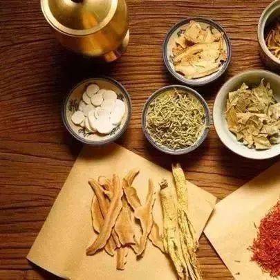 中药怎么热呢 582e754f95ea403a94e4d767d303f141.jpeg