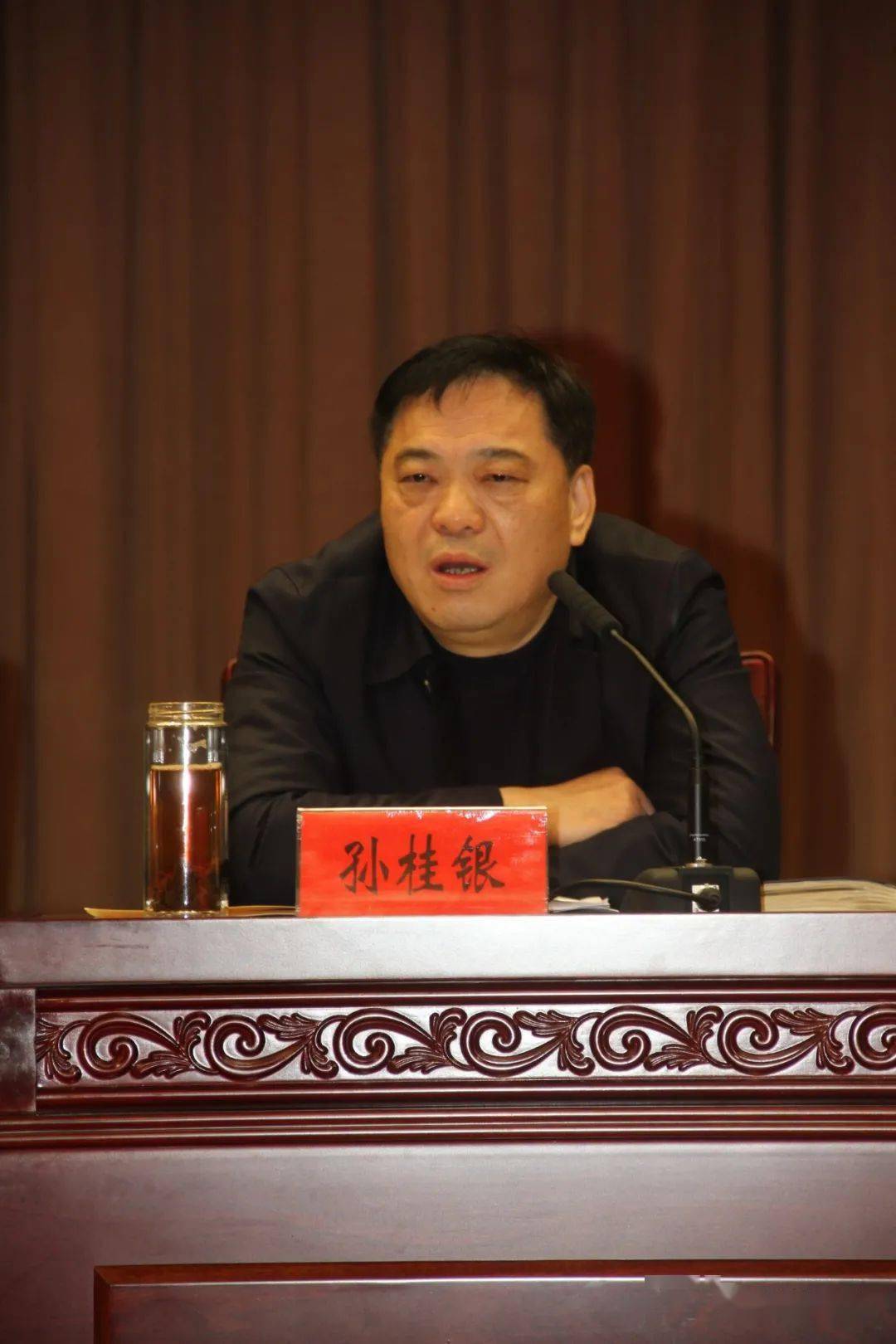 海陵区召开城市管理"党建 路长制" 工作会议