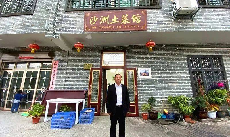 "半条被子"故事主人公后人发展"红色旅游"(央广网记者 尧遥 摄)