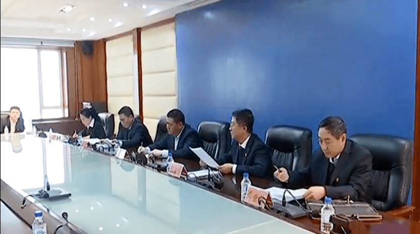中共白山市浑江区委二届八次全体会议召开
