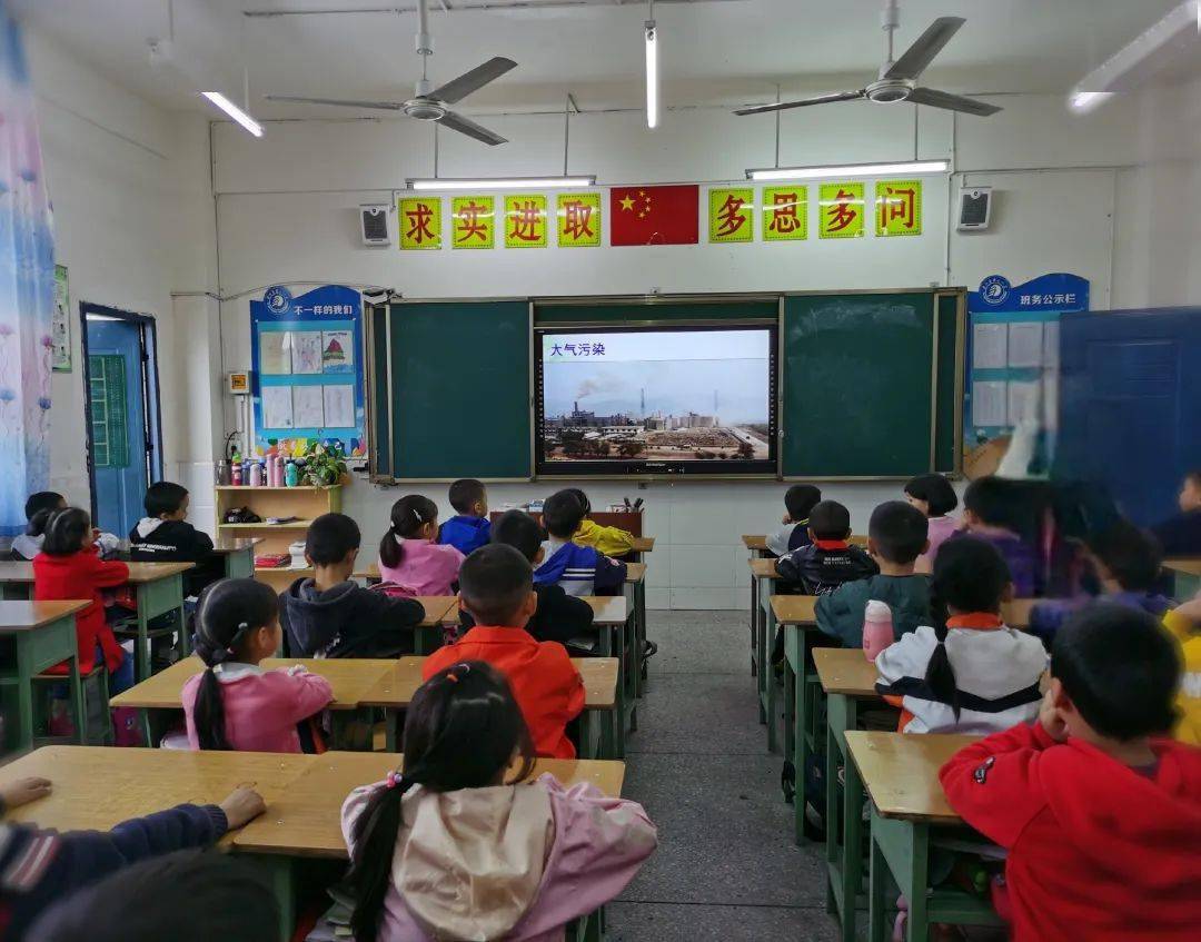 (通江县5名) 吴伦一 通江县第六小学 罗芹梅 通江县第七小学 任敏
