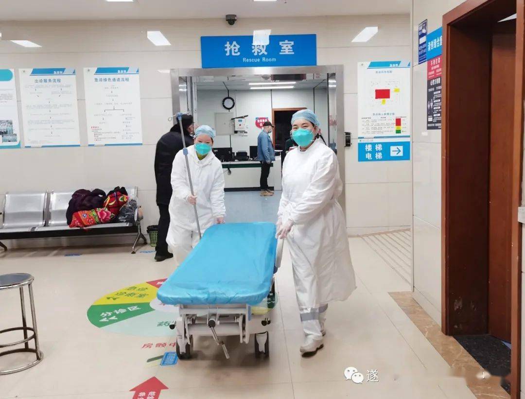 争分夺秒,急救中心再次上演生死速递!_抢救