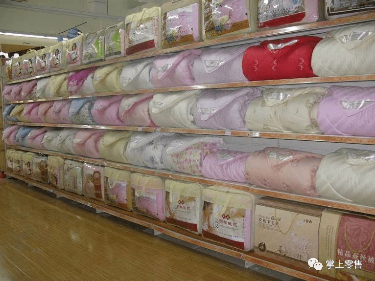 床上用品 尽量以品牌为主,如:远梦,多多汇,筑巢鸟,皇鑫主要供应季节