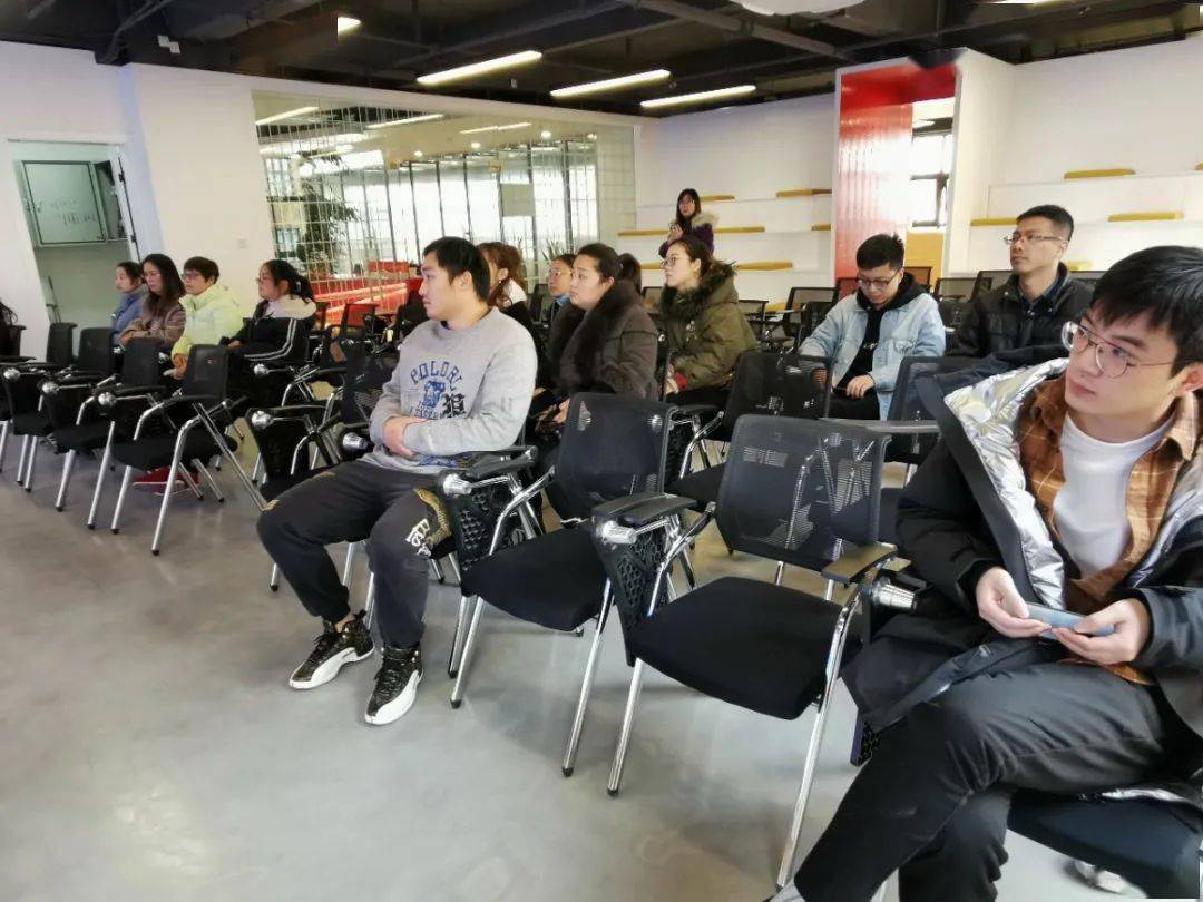 汇龙镇2020gdp_广西各市gdp2020