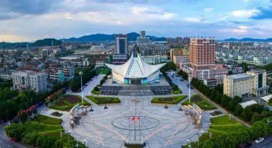 兴镇gdp_杏坛镇gdp数据图