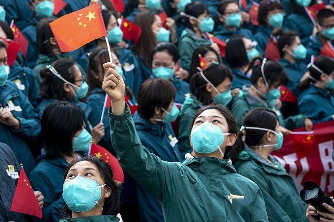 以抗击疫情为例写我和我的祖国不一样的2021年疫情