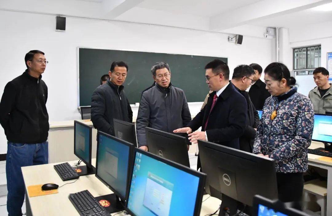 会泽一中,实验高中顺利通过云南省一级二等高完中督导