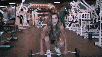 健身房举铁 vs 40分钟有氧运动,两者减脂差距有多大?