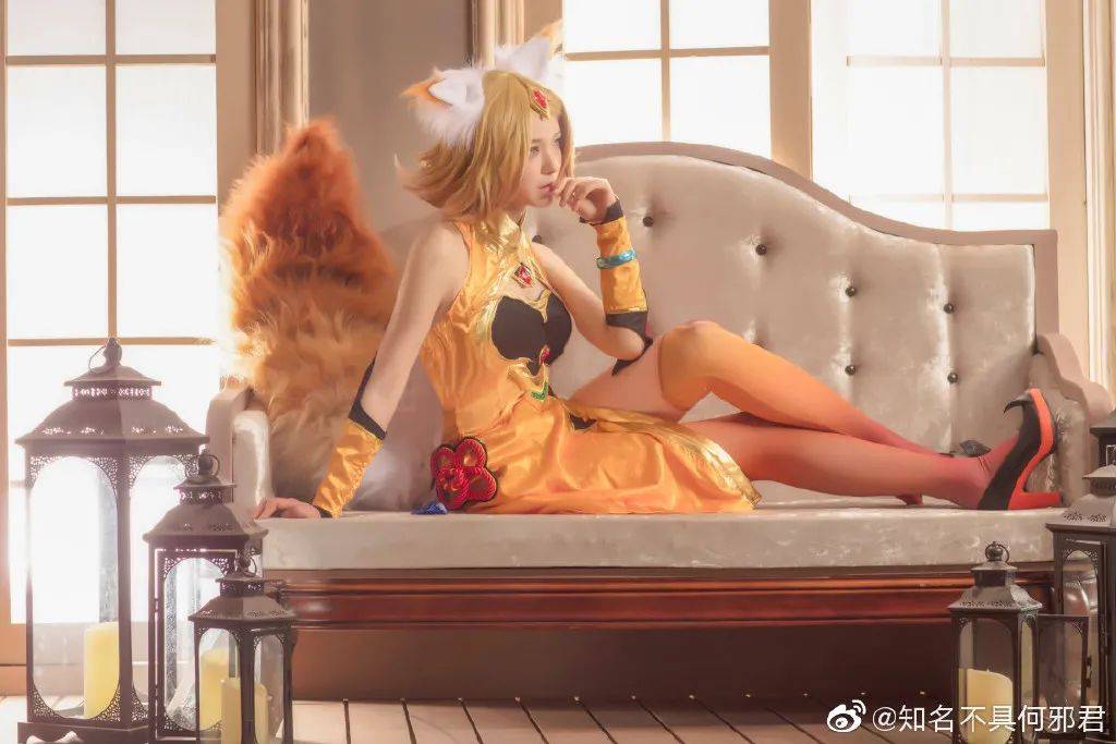 王者荣耀cos:冷艳版妲己,喜不喜欢你们自己康康